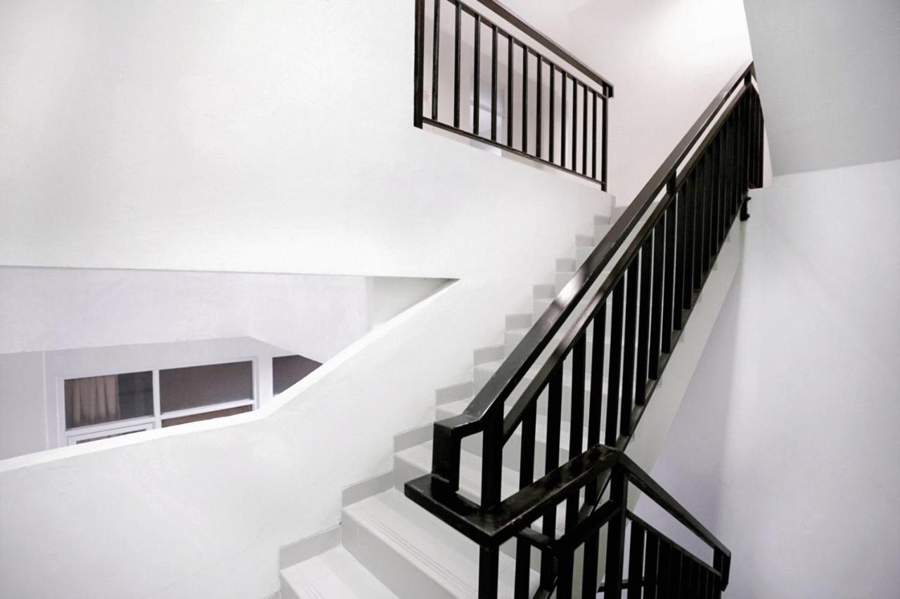 Oyo 415 The Kartini 8 Residence Dżakarta Zewnętrze zdjęcie
