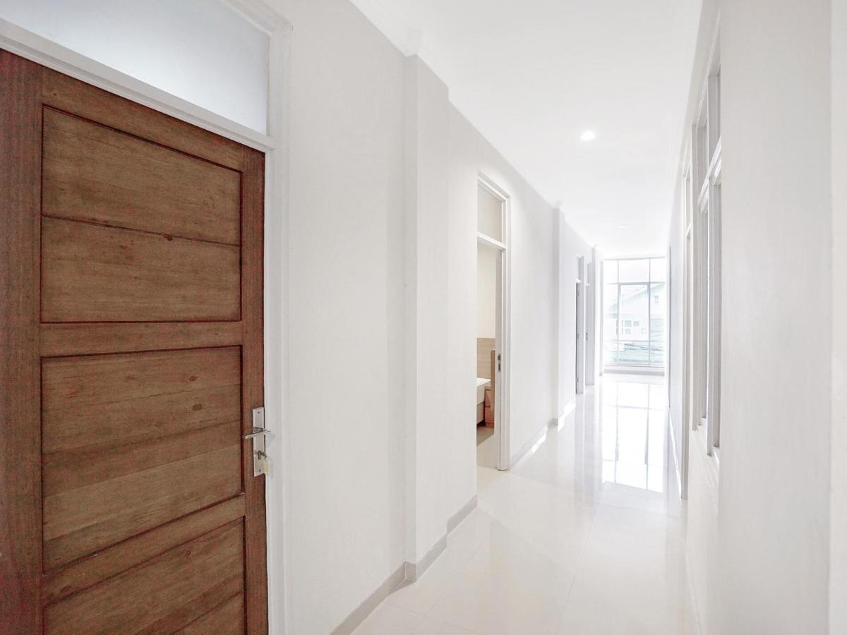 Oyo 415 The Kartini 8 Residence Dżakarta Zewnętrze zdjęcie