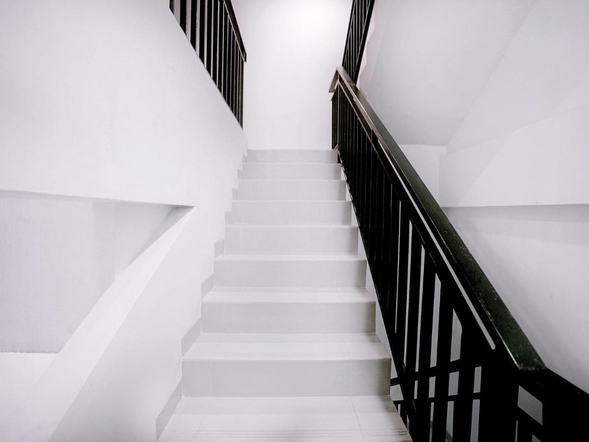 Oyo 415 The Kartini 8 Residence Dżakarta Zewnętrze zdjęcie